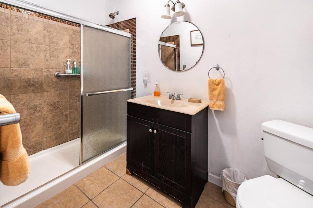Serenity House Near Gaslamp, San Diego Zoo & Petco Bagian luar foto